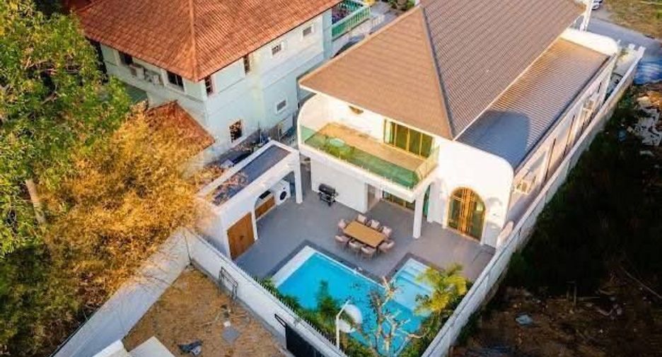 Villa zur Miete mit 4 Zimmer in Bang Lamung, Chonburi