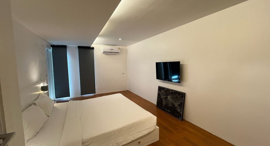 For rent 2 bedrooms condo in Kathu, Phuket