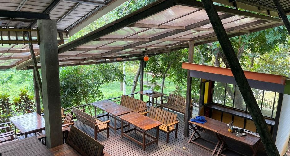 For sale 6 bedrooms hotel in Ko Samui, Surat Thani