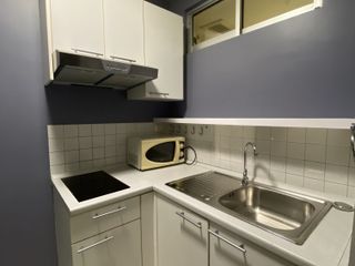 For sale studio condo in Khlong Toei, Bangkok