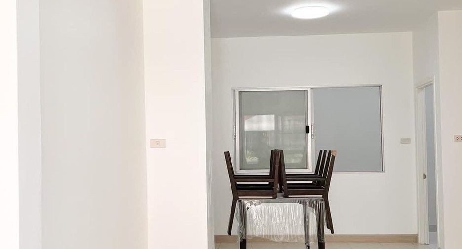 For sale 3 bedrooms townhouse in Bang Khun Thian, Bangkok