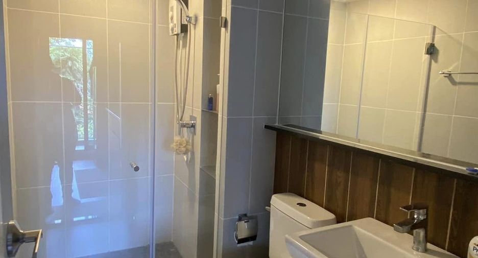 For rent 1 bed condo in Mueang Samut Prakan, Samut Prakan