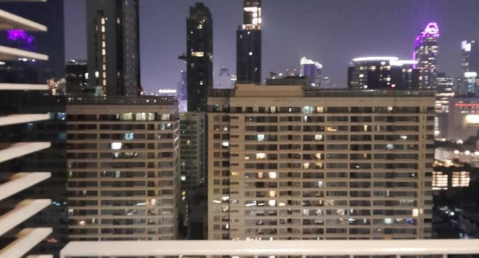 For sale 1 bed condo in Pathum Wan, Bangkok