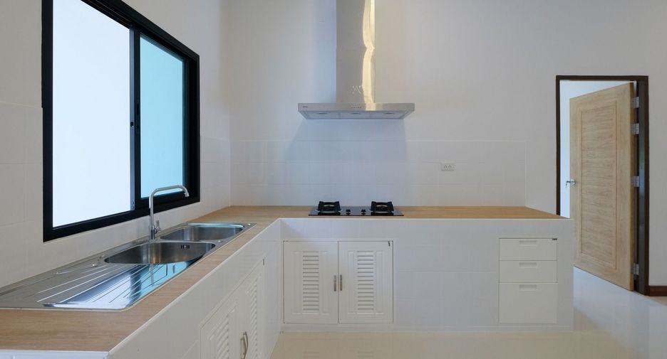 For sale 3 bedrooms house in San Sai, Chiang Mai