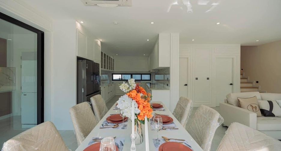 Villa en alquiler de 4 habitaciones en Mueang Chiang Mai, Chiang Mai