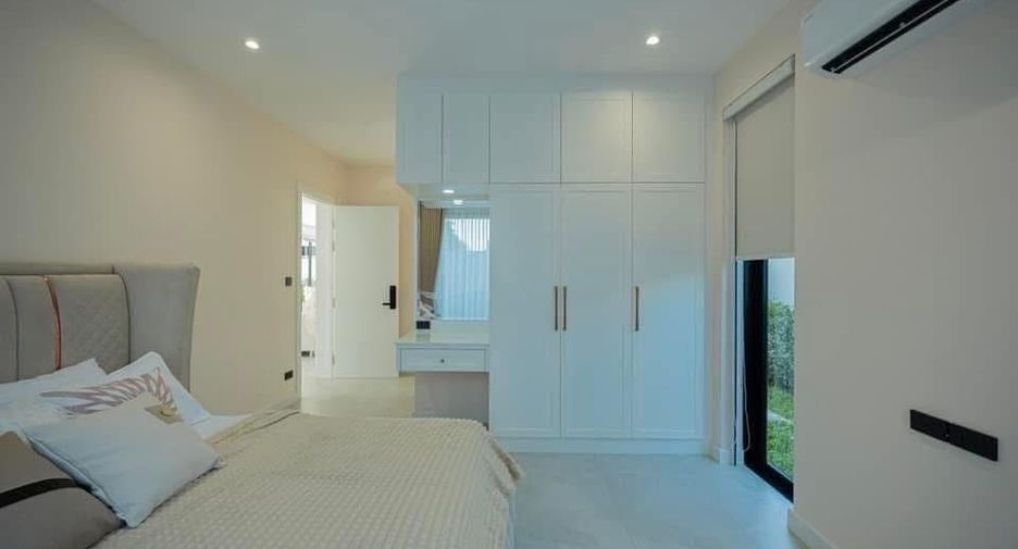 Villa en alquiler de 4 habitaciones en Mueang Chiang Mai, Chiang Mai