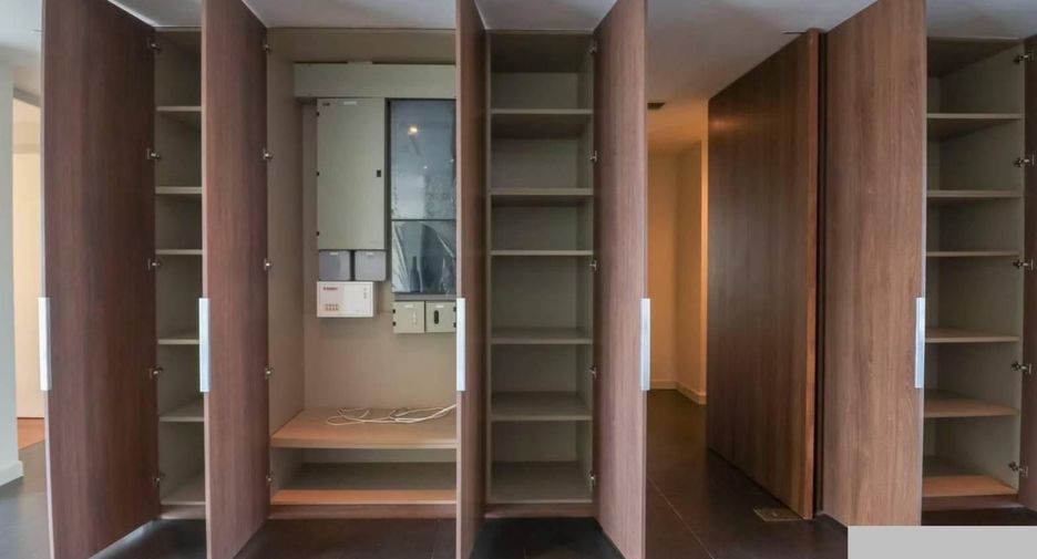 Condo en venta de 4 habitaciones en Pathum Wan, Bangkok