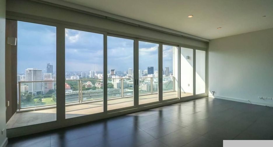 Condo en venta de 4 habitaciones en Pathum Wan, Bangkok