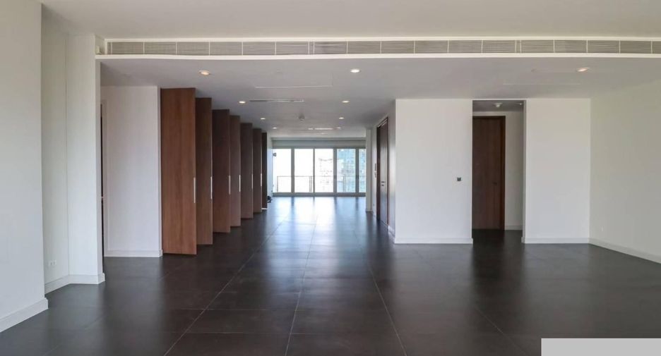 Condo en venta de 4 habitaciones en Pathum Wan, Bangkok