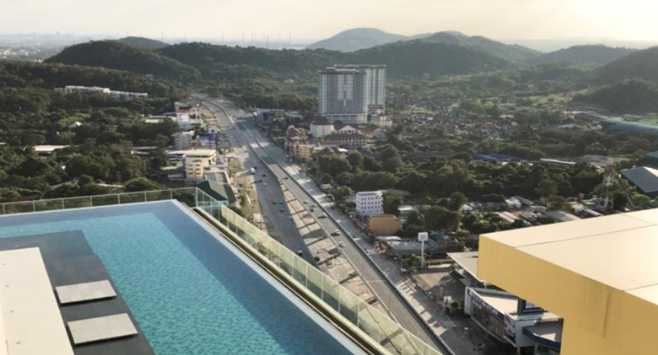 For sale and for rent 2 bedrooms condo in Si Racha, Chonburi
