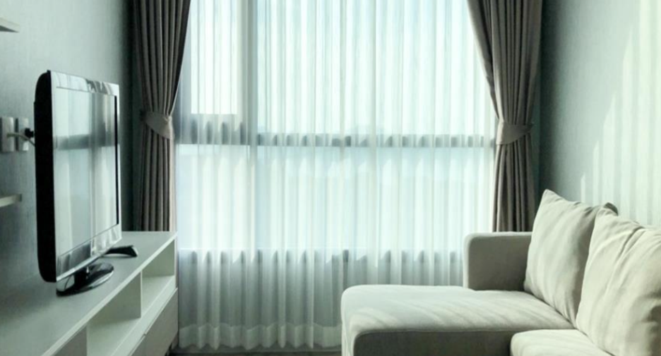 For sale and for rent 2 bedrooms condo in Si Racha, Chonburi
