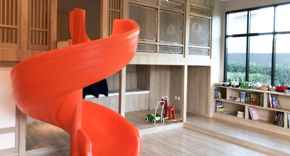 For sale and for rent 2 bedrooms condo in Si Racha, Chonburi