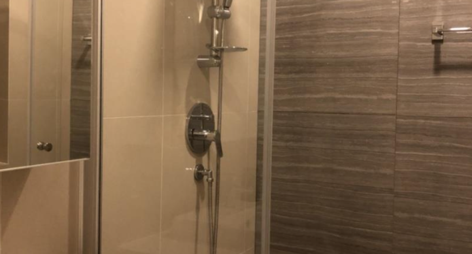For sale and for rent 2 bedrooms condo in Si Racha, Chonburi