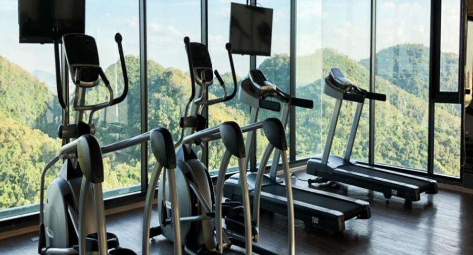 For sale and for rent 2 bedrooms condo in Si Racha, Chonburi