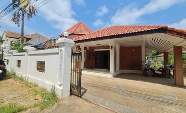 For sale 3 bedrooms villa in Bang Lamung, Chonburi
