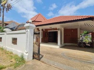 Villa en venta de 3 habitaciones en Bang Lamung, Chonburi