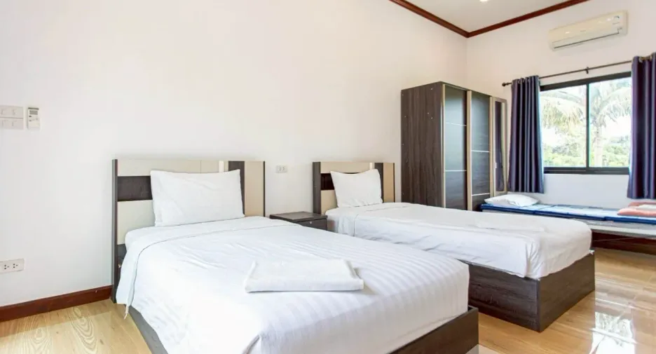 À louer 3 chambres villa à Pran Buri, Prachuap Khiri Khan