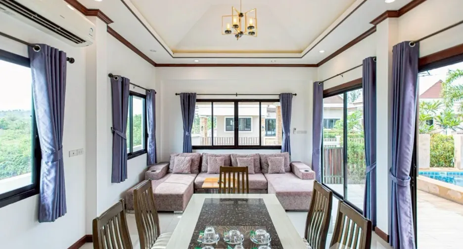À louer 3 chambres villa à Pran Buri, Prachuap Khiri Khan