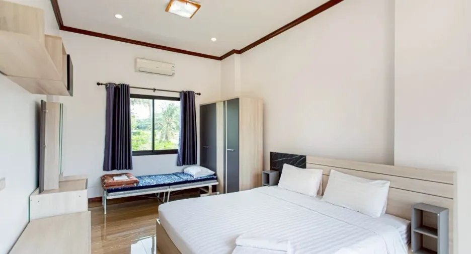 À louer 3 chambres villa à Pran Buri, Prachuap Khiri Khan