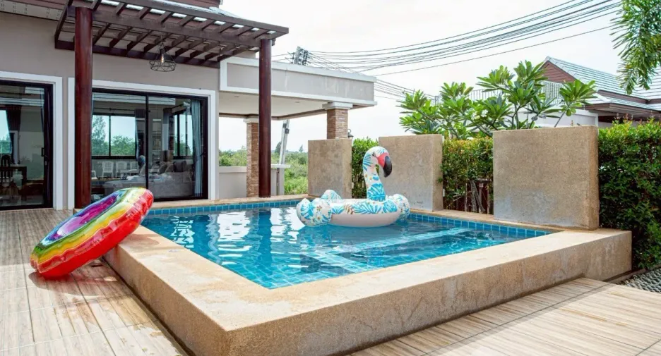 À louer 3 chambres villa à Pran Buri, Prachuap Khiri Khan