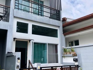 For sale 2 ベッドルーム townhouse in Ko Samui, Surat Thani
