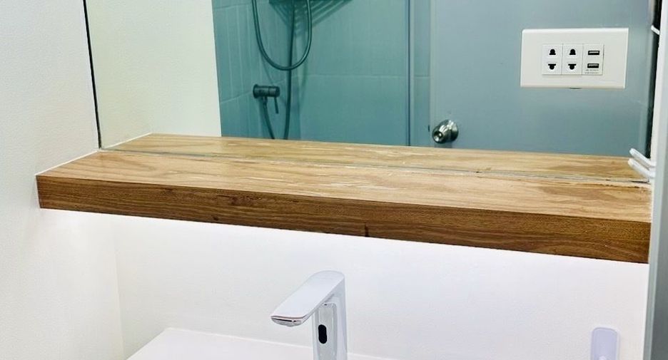 For rent 2 bedrooms condo in Cha Am, Phetchaburi