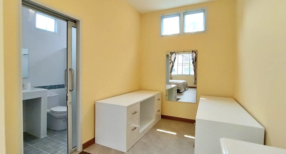 For rent 2 bedrooms house in Mueang Chiang Mai, Chiang Mai