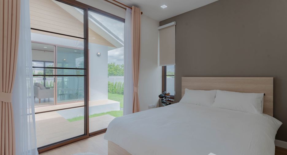 For sale 2 bedrooms house in Saraphi, Chiang Mai