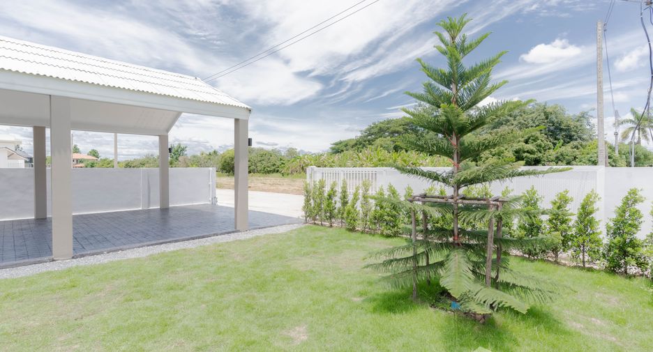 For sale 2 bedrooms house in Saraphi, Chiang Mai