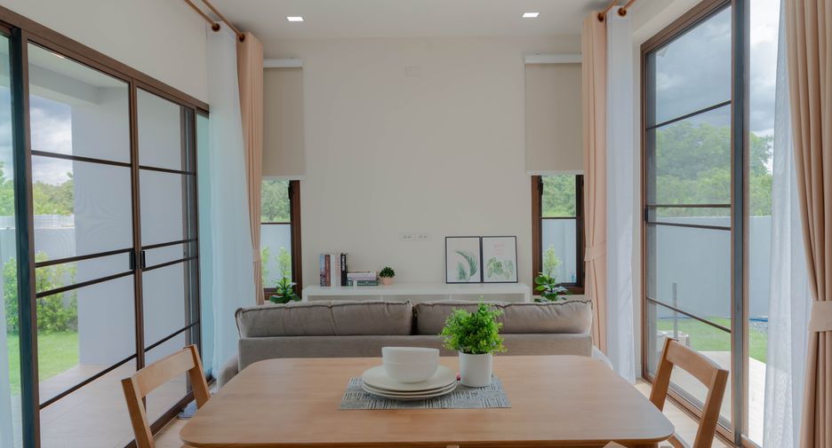 For sale 2 bedrooms house in Saraphi, Chiang Mai