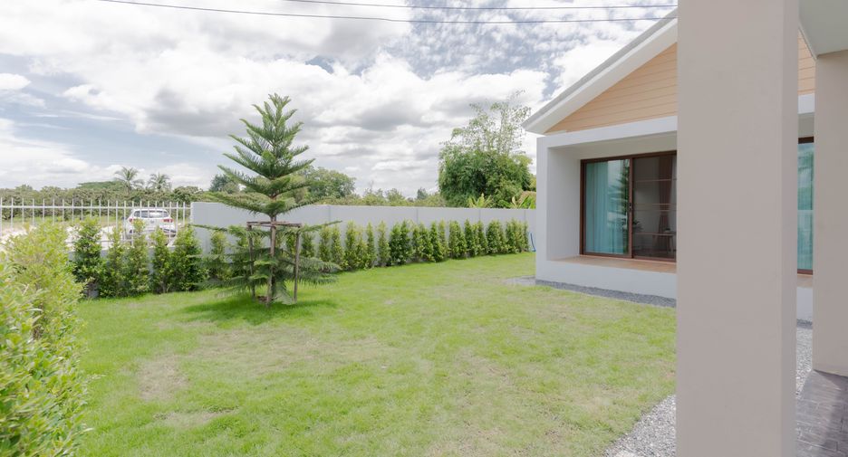 For sale 2 bedrooms house in Saraphi, Chiang Mai