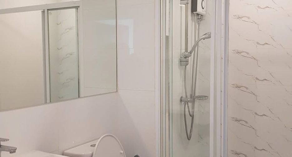 For sale 1 bed condo in Bang Khen, Bangkok