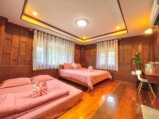 Villa en alquiler de 4 habitaciones en Bang Lamung, Chonburi