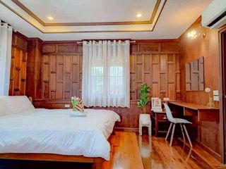 Villa en alquiler de 4 habitaciones en Bang Lamung, Chonburi