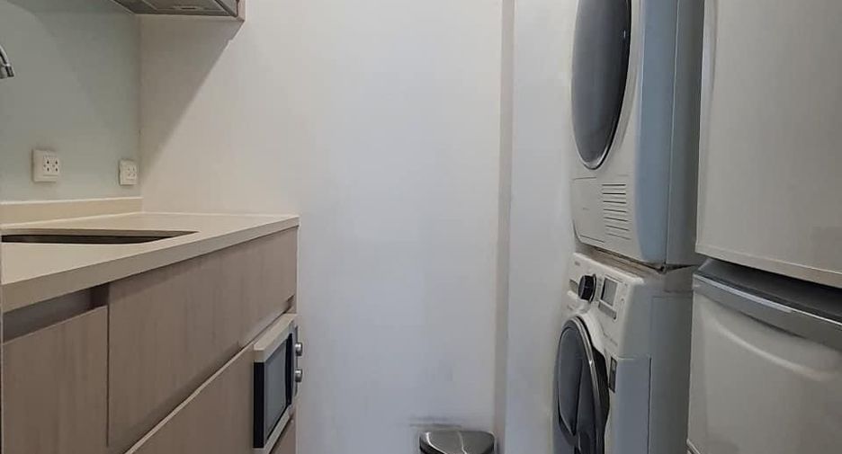 Condo en venta de 2 habitaciones en Lat Phrao, Bangkok
