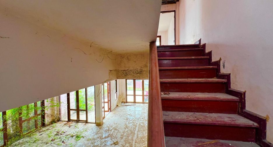 For sale 4 bedrooms house in Ko Samui, Surat Thani