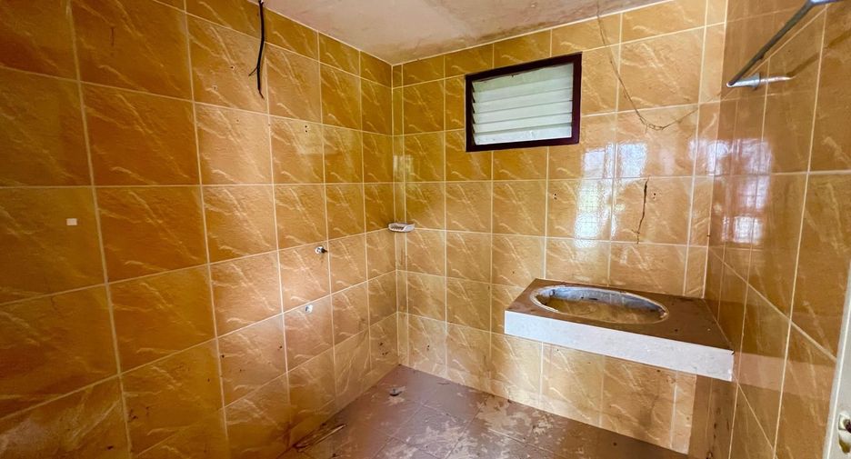 For sale 4 bedrooms house in Ko Samui, Surat Thani