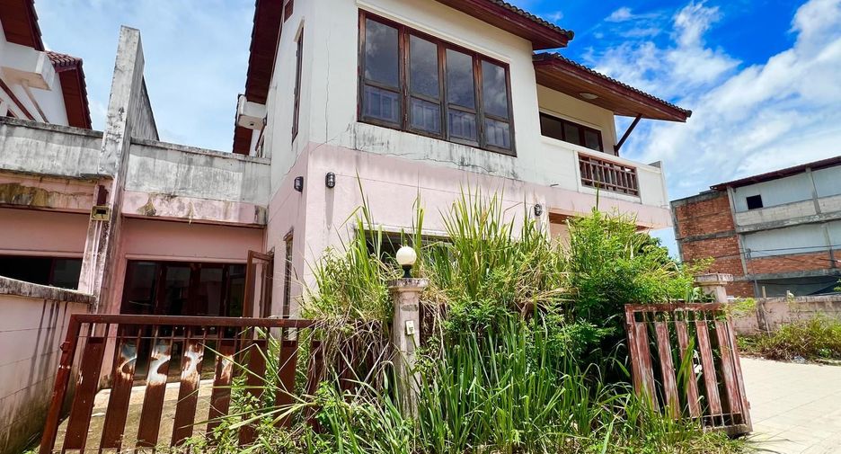 For sale 4 bedrooms house in Ko Samui, Surat Thani