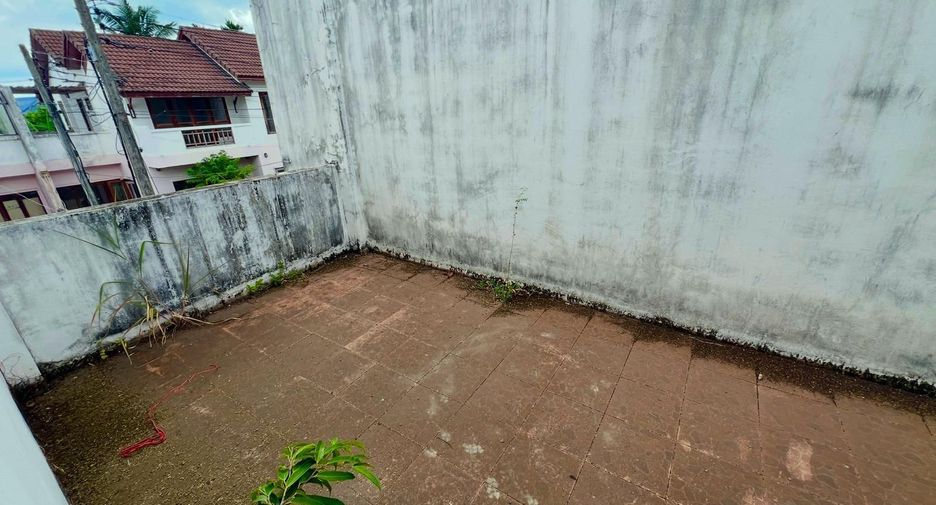 For sale 4 bedrooms house in Ko Samui, Surat Thani