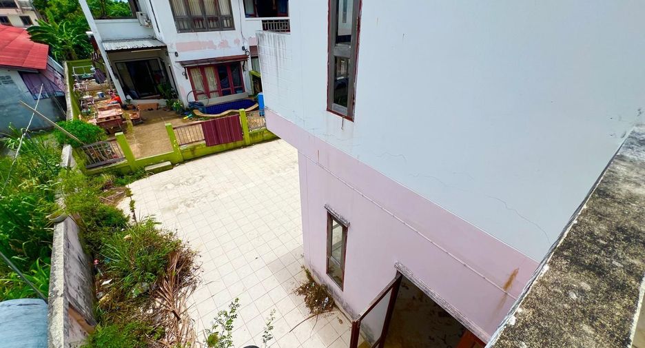 For sale 4 bedrooms house in Ko Samui, Surat Thani