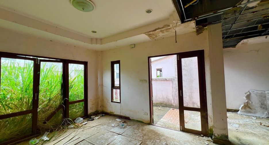 For sale 4 bedrooms house in Ko Samui, Surat Thani