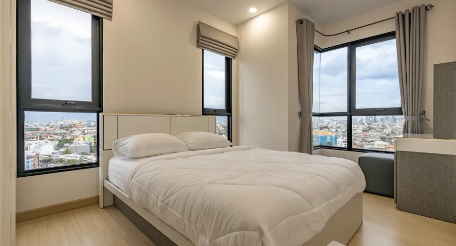 For sale and for rent 2 bedrooms condo in Khlong San, Bangkok