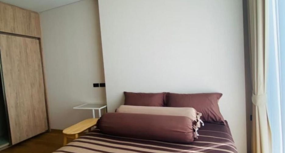 For sale 1 bed condo in Khlong Toei, Bangkok