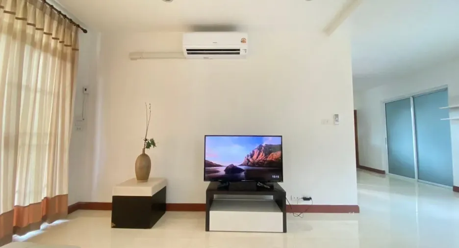 For rent 3 bedrooms house in San Sai, Chiang Mai