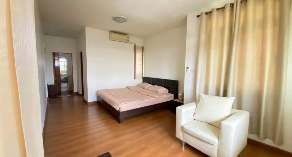 For rent 3 bedrooms house in San Sai, Chiang Mai