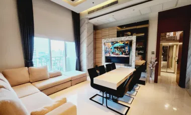 À vendre et à louer 4 chambres condo à Watthana, Bangkok