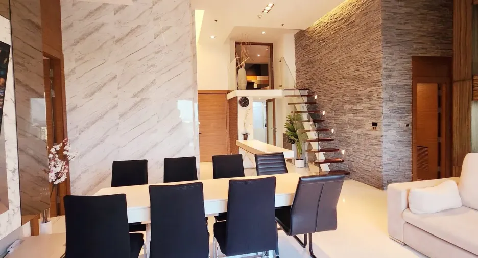 ขาย และ ให้เช่า 4 ห้องนอน คอนโด ใน วัฒนา, กรุงเทพฯ