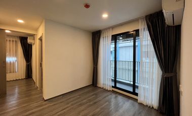 For sale 2 ベッドルーム condo in Phra Khanong, Bangkok