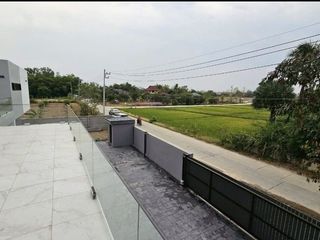 出售 5 卧室 别墅 在 Doi Saket, Chiang Mai