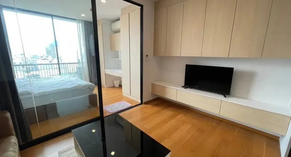 For sale 1 bed condo in Sathon, Bangkok